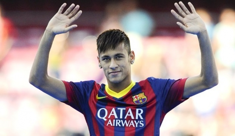 Neymar sendo apresentado ao Barcelona em 2013. (David Ramos/Getty Images)