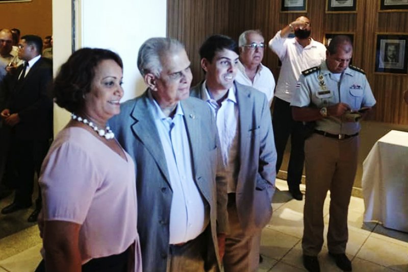 A conquista da prefeita Devanir Brillantino só foi possível pelo desempenho e parceria do Deputado Federal José Carlos Araújo que acompanhou a prefeita durante todo o evento. (Ascom)