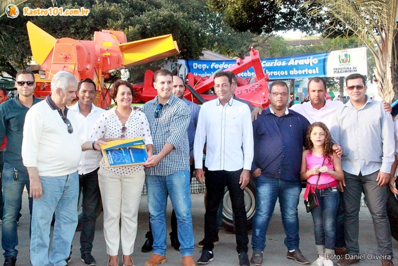 Entregas foram feitas ao município durante comemorações do 7 de Setembro. (Daniel Oliveira)