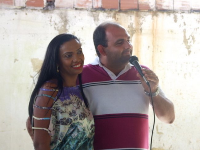 Renata Andrade e seu esposo Junior Andrade, Presidente da Câmara de Vereadores de Itagimirim. (Foto: ASCOM)