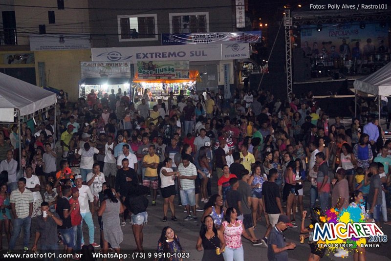 Uma multidão se divertiu sem ocorrências de violência na festa (Polly Alves/Rastro101)