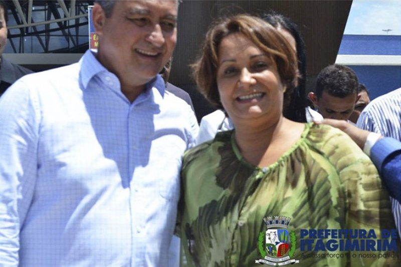 Prefeita Devanir Brillantino ao lado do governador da Bahia Rui Costa (ASCOM)