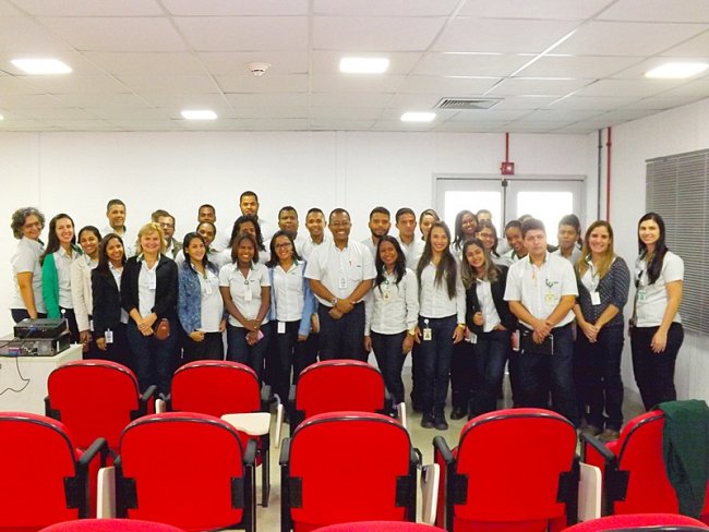 Vinte alunos, em sua maioria do município de Belmonte, foram selecionados entre mais de 700 candidatos para participar do Programa, realizado em parceria com o Senai. (Divulgação)