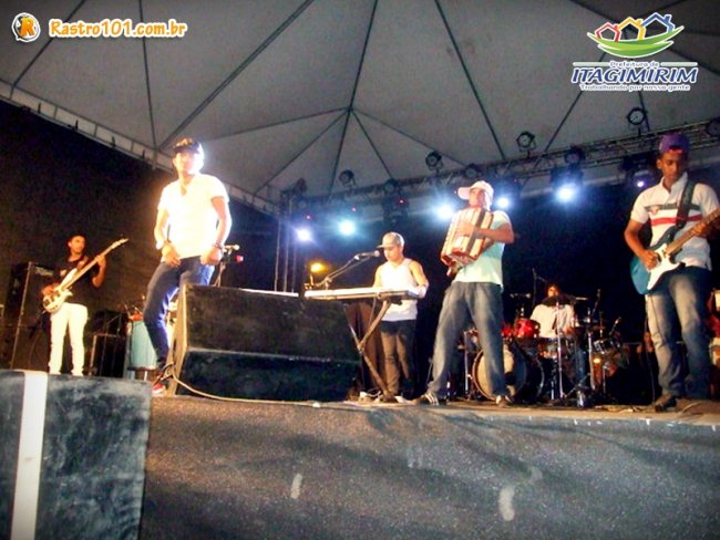 Diversas bandas, inclusive bandas locais. animaram a população de Itagimirim nos dias 30 e 31. (Foto: ASCOM)