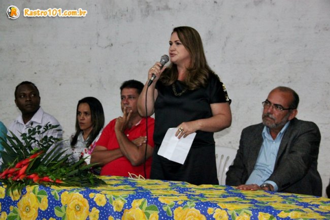 O grande encontro teve como objetivo principal a apresentação, pelo prefeito, da nova secretária da Pasta Social, Sr.ª Wanderleia Ferreira que já ocupou o cargo durante a gestão. (Foto: ASCOM)