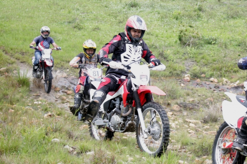 O Grupo de Trilheiros foi formado em 2015, quando um grupo de amigos adquiriu suas motocicletas e iniciaram as primeiras trilhas pela região. (Divulgação)