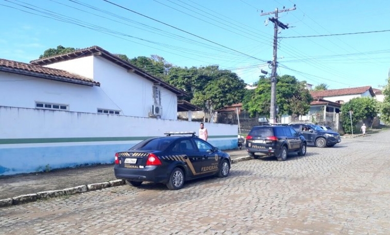 Operação nas ruas de Guaratinga. (Reprodução: Radar64)