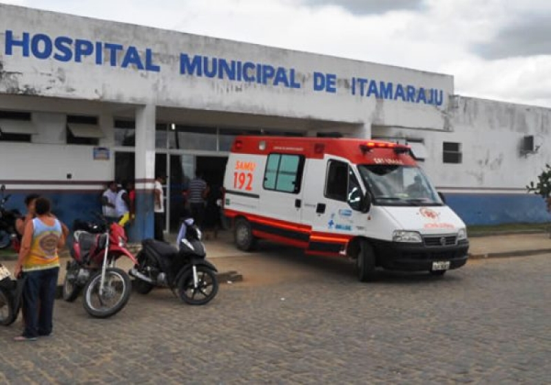 Vítima foi encaminhada ao Hospital Municipal de Itamaraju com ferimentos graves. (Imagem: Reprodução)