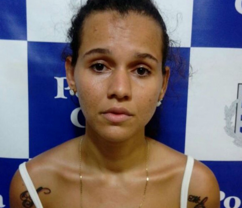 Graziela foi presa em flagrante por roubo. (Foto: Divulgação / Polícia Civil)