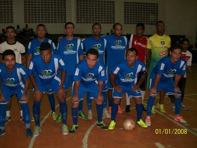 Seleção de Futsal de Itagimirim. (Foto: ASCOM)