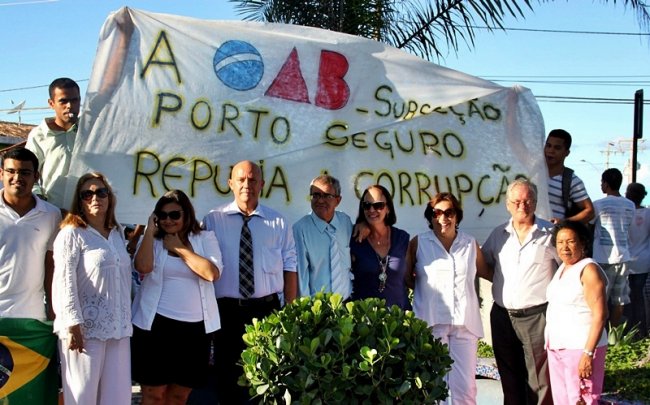 Representantes de diversos segmentos aderiram à manifestação (Foto: Rafael Amaral / Rastro101) 