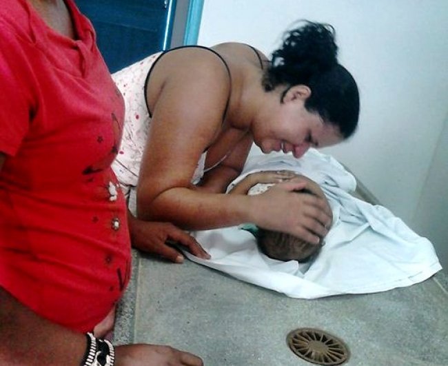 Criança morreu ao receber uma descarga elétrica. (Foto: Keile Araújo/Itororó Já)