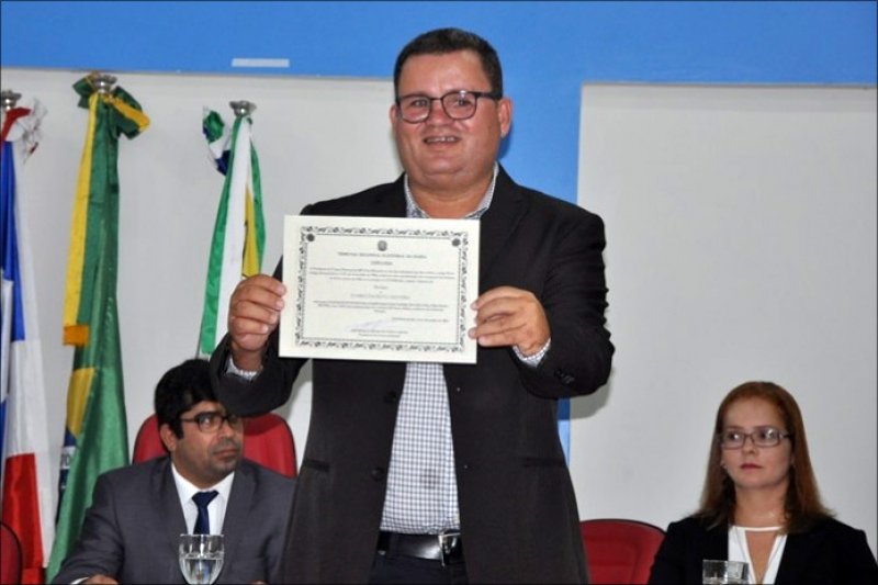 Prefeito eleito em Itapebi, Juarez Soares (Foto: aGazetaBahia)