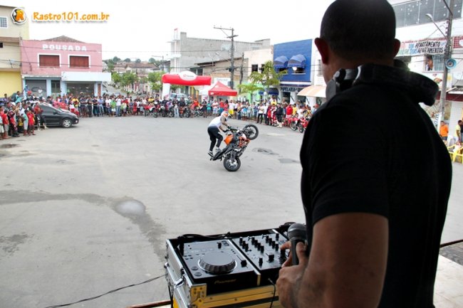 Evento foi animado ao som de um DJ. (Foto: Rastro101)