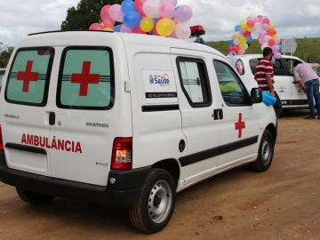 Itagimirim recebe ambulância e veículo para o Conselho Tutelar Municipal