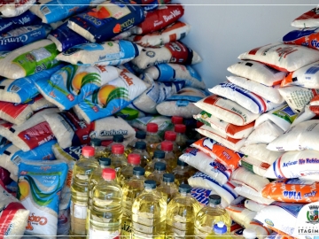 Gincana entre alunos arrecada mais de meia tonelada de alimentos em Itagimirim