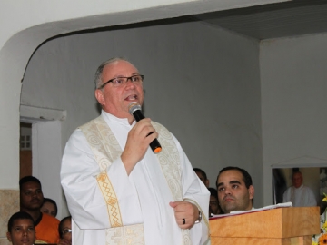 Ex-pároco de Itagimirim, Padre Roberto Carlos Vieira, morre vítima do COVID-19