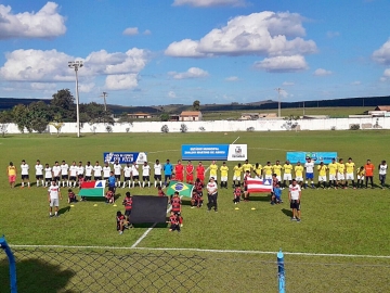 Prefeitura de Itagimirim realiza abertura do Campeonato Municipal de Campo 2017