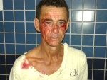 Cantor embriagado é agredido por populares em Itamaraju