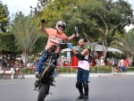 Motociclistas realizam show de manobras radicais em Itagimirim neste feriado